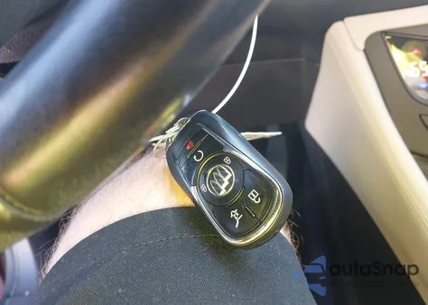 2019 Buick Envision Premium из США, поврежденный, VIN LRBFX3SX6KD074657